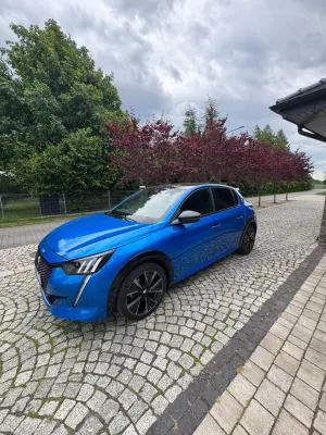 Peugeot 208 II (2019-) 1.2 PureTech GT Line S&S EAT8 2022