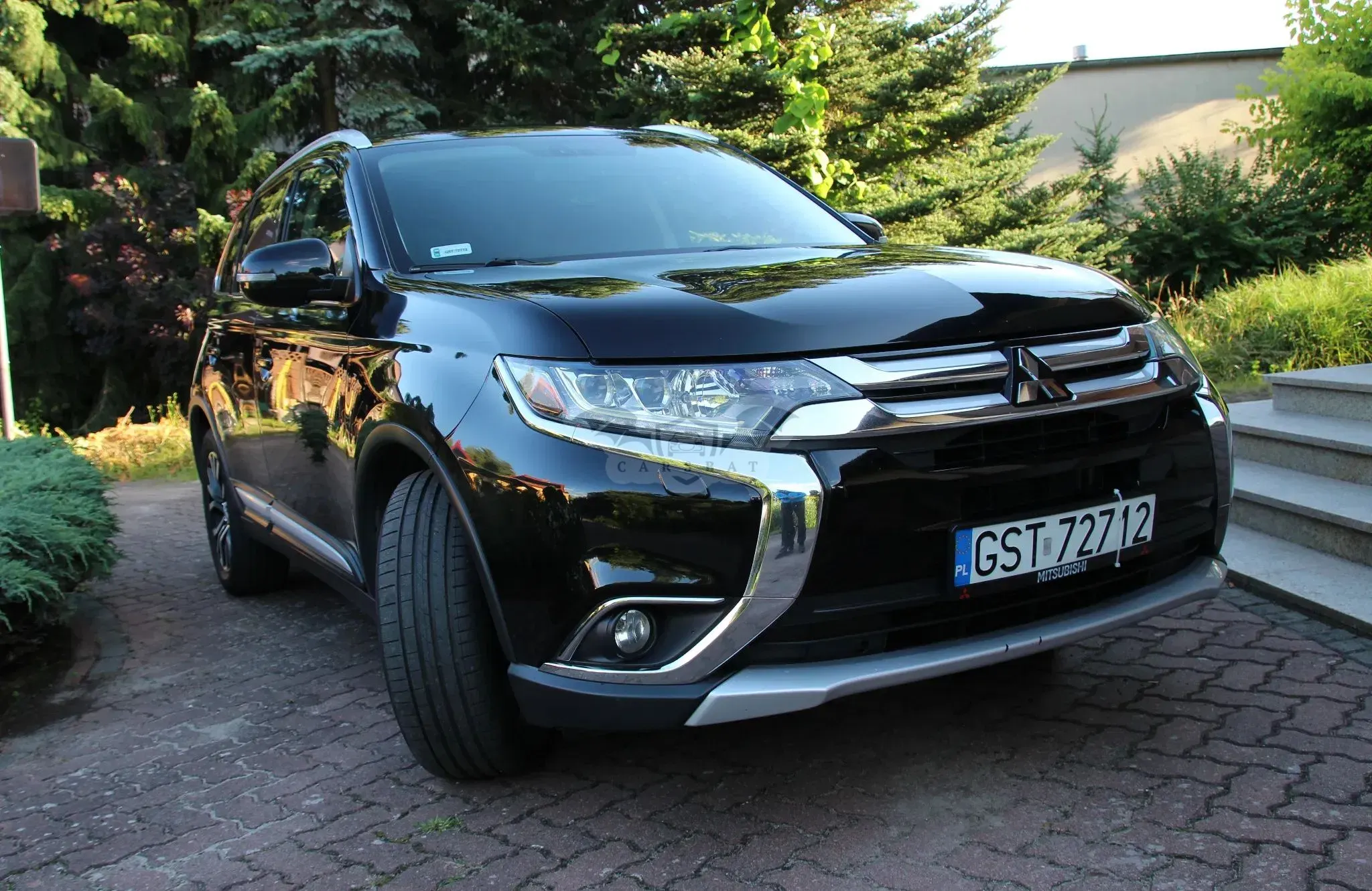 Mitsubishi Outlander III (2012-2022) 2.0 Intense + 4WD CVT 2015