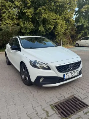 Volvo V40 2014