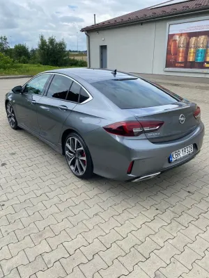 Opel Insignia B (2017-) 2.0 Direct InjectionTurbo GSI 2020