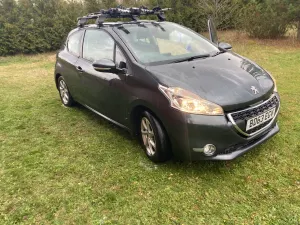 Peugeot 208 I (2012-2019) 1.2 PureTech Active 2013