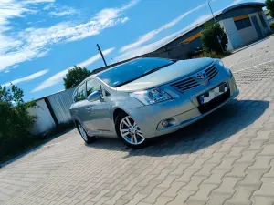 Toyota Avensis III (2009-) 2.0 D-4D 2008