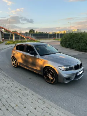 BMW 1 Series E81/E87 (2004-2013) 116d Sport Line 2010