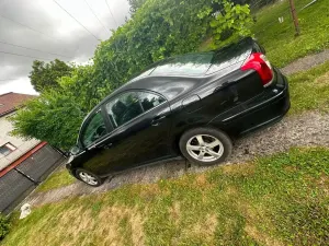 Toyota Avensis II (2003-2009) 2.0 D-4D Luna 2008