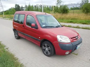 Peugeot Partner I (1996-2011) 2.0 HDi Husky 2004