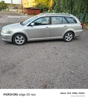 Toyota Avensis II (2003-2009) 1.8 VVT-i Luna 2003