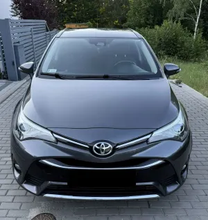 Toyota Avensis III (2009-) Touring Sports 1.8 Business Edition 2017