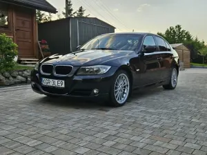 BMW 3 Series E90/E91/E92/E93 (2005-2012) 316d 2009