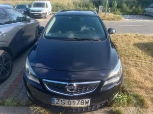 Opel Astra J (2009-2019) 1.4 T Cosmo 2011