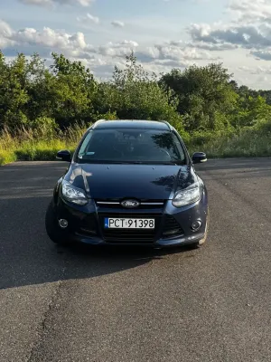 Ford Focus Mk3 (2010-2018) 1.6 EcoBoost Gold X (Trend) 2011