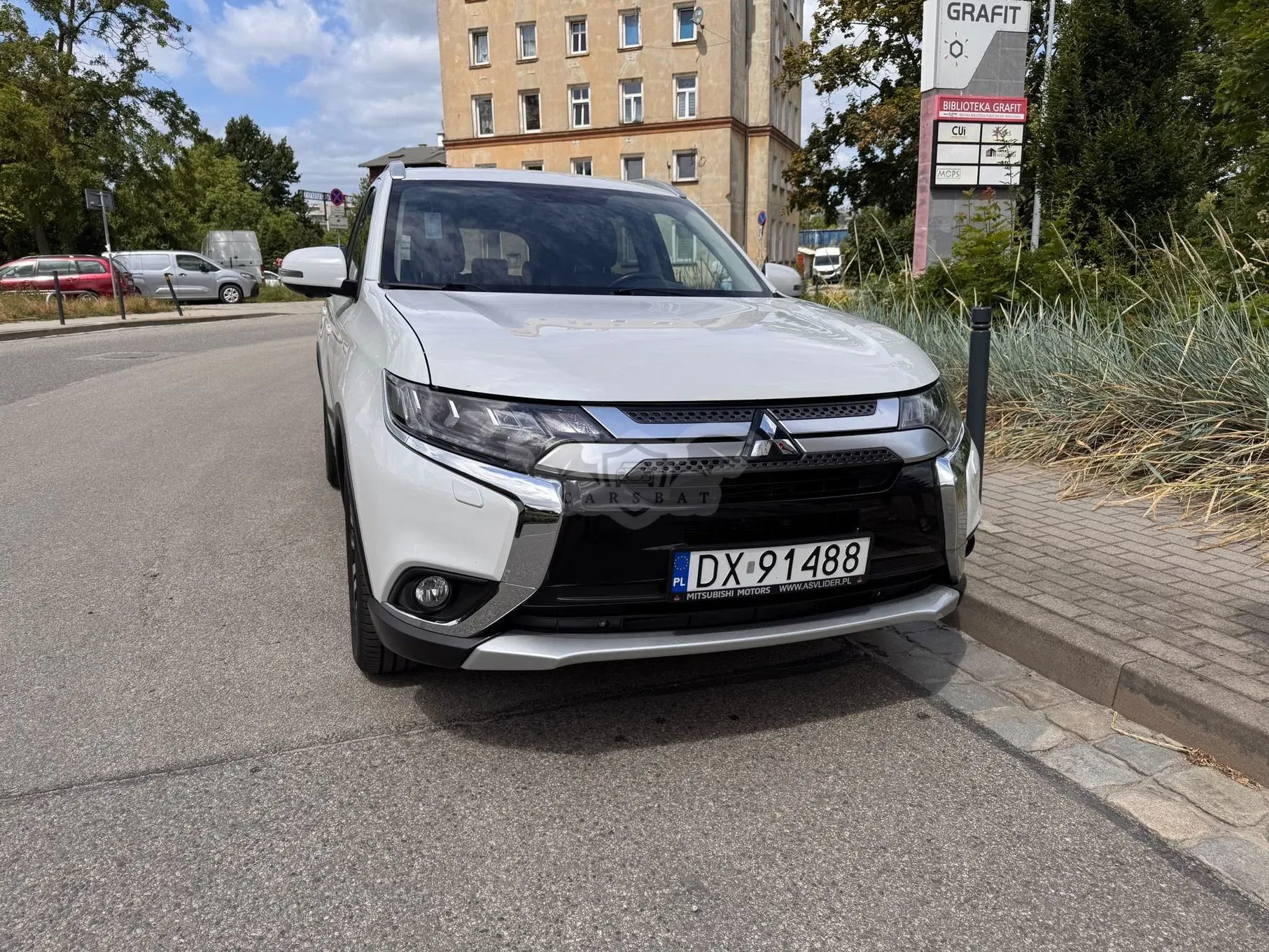 Mitsubishi Outlander III (2012-2022) 2.0 Intense 2WD CVT 2018