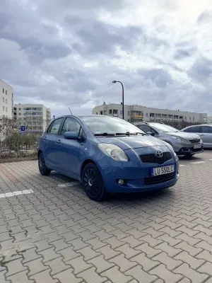 Toyota Yaris II (2005-2011) 1.3 Luna A/C 2008