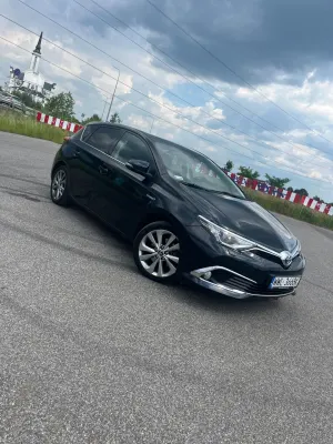 Toyota Auris II (2012-) 2015
