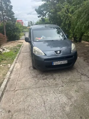 Peugeot Partner II (2008-2019) 1.6 HDi Active 2011