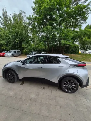 Toyota C-HR 2023