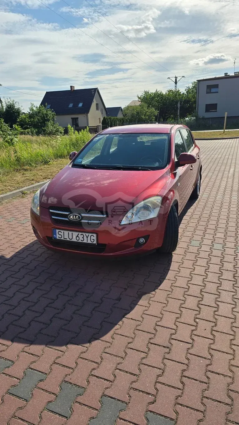 Kia Ceed I (2006-2012) 2.0 crdi Optimum + 2007