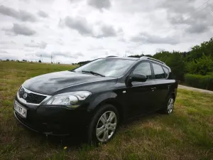 Kia Ceed I (2006-2012) 1.6 Crdi Optimum 2010