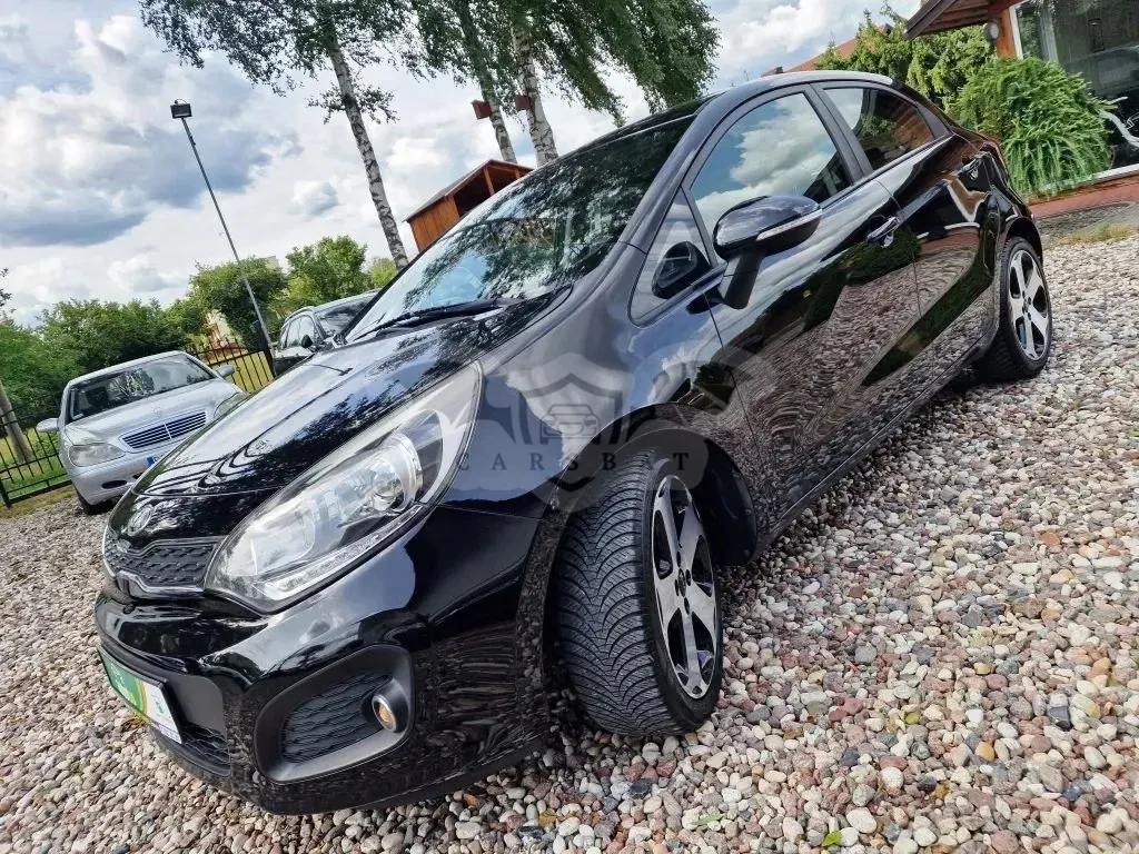 Kia Rio III (2011-) 2013