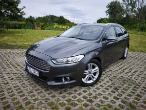 Ford Mondeo Mk5 (2014-) 2.0 TDCi ECOnetic Start-Stopp Titanium 2015