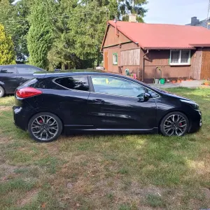 Kia Ceed II (2012-) 1.6 T-GDI GT-Challenge 2014