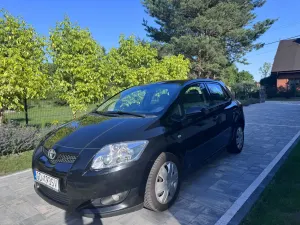 Toyota Auris I (2006-2012) 1.6 VVT-i Luna 2007