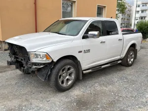 RAM 1500 Quad Cab Longbed Laramie 2015