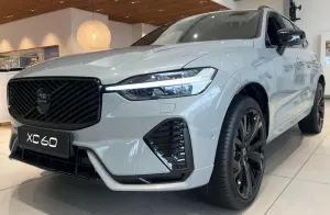 Volvo XC60 II (2017-) T8 Plug-In Hybrid AWD Ultimate Black Edition 2025