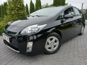 Toyota Prius III (2009-2015) (Hybrid) Executive 2011