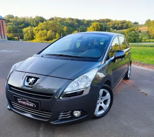 Peugeot 5008 I (2009-2017) 120 VTi Premium 2011