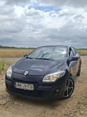 Renault Megane III (2008-2016) 1.6 16V 100 TomTom Edition 2011