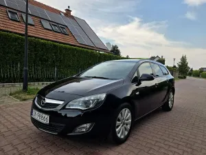 Opel Astra J (2009-2019) 1.4 T Cosmo EU6 2011