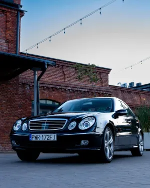 Mercedes-Benz E W211 (2002-2009) 500 Avantgarde 2003