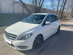 Mercedes-Benz B W246 (2011-2018) 180 CDI BlueEFFICIENCY Edition 1 2011