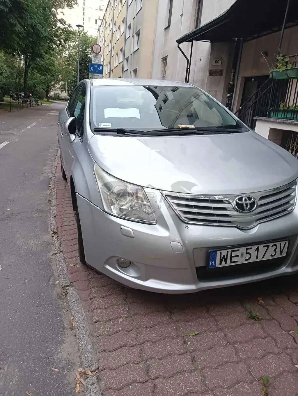 Toyota Avensis III (2009-) 2.0 D-4D Luna 2011