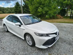 Toyota Camry 2.5 Hybrid Comfort CVT 2020