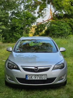 Opel Astra J (2009-2019) 1.7 CDTI Sport 2011