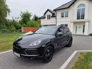 Porsche Cayenne II (2010-2017) Diesel Platinum Edition 2011