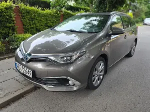 Toyota Auris II (2012-) Hybrid 135 Prestige 2016