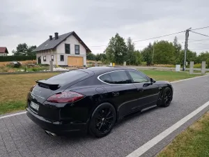 Porsche Panamera 4S PDK 2011