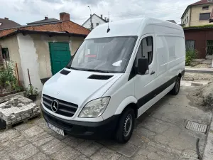 Mercedes-Benz Sprinter 2011