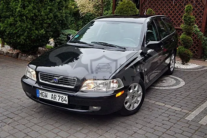 Volvo V40 I (1995-2004) 1.9 D Classic Limited Edition Comfort 2004