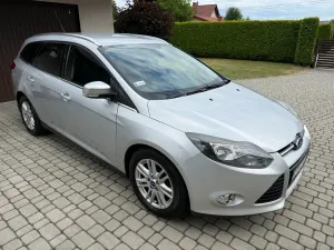 Ford Focus Mk3 (2010-2018) 1.6 TDCi ECOnetic 88g Start-Stopp-System Titanium 2014
