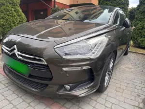 Citroën DS5 2.0 HDi Hybrid4 Pure Pearl MCP 2013