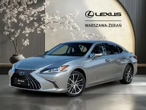 Lexus ES 300h Business Edition 2024