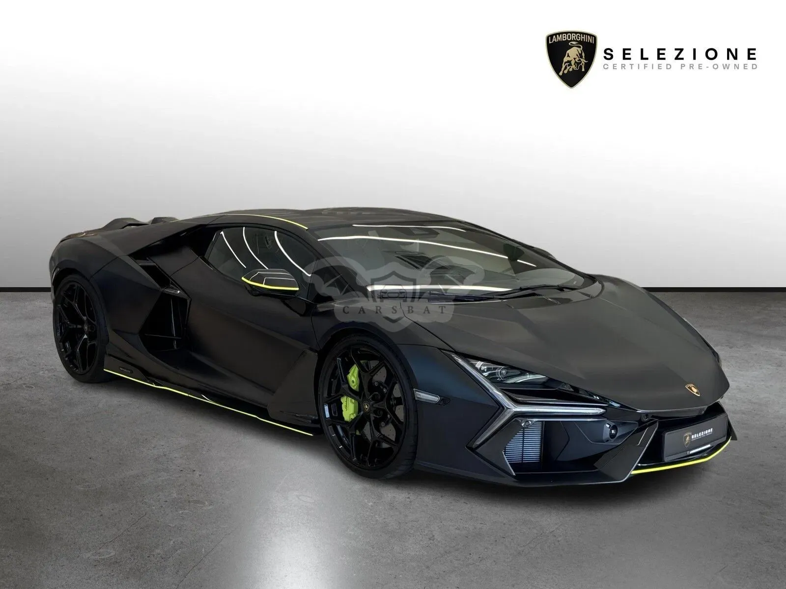 Lamborghini Revuelto 2024