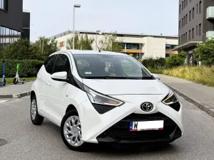 Toyota Aygo II (2014-) x-play 2021