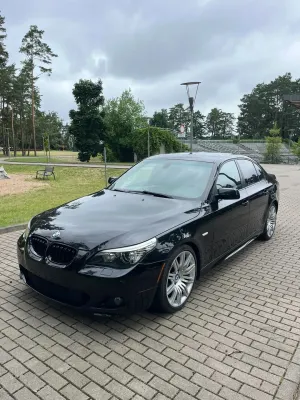 BMW 5 Series E60/E61 (2003-2010) 550i Sport-Aut 2008
