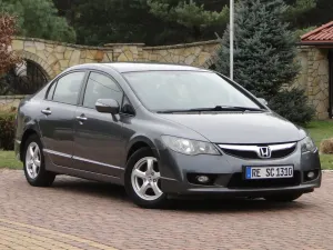 Honda Civic VIII (2006-2011) 1.3 IMA Hybrid MXB 2010