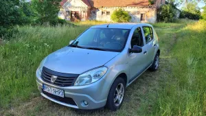 Dacia Sandero I (2008-2012) 1.2 16V Access EU6 2011