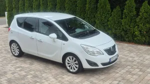 Opel Meriva II (2010-) 1.4 Innovation 2010